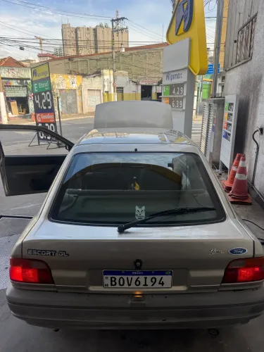 Ford Escort GL 1.6i / 1.6 (álcool) 1994