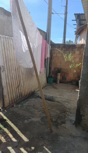 Passo casa em Jardim Tropical / Serra