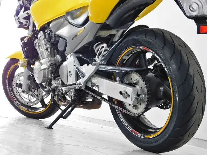 CB600F