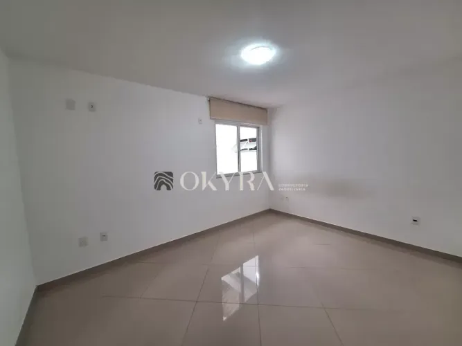 EXCELENTE OPORTUNIDADE PARA QUEM BUSCA PRATICIDADE E LOCALIZAÇÃO PRIVILEGIADA