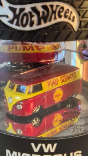 Hot Wheels Premium Limited Edition Volkswagen T1 Panel Micro Bus