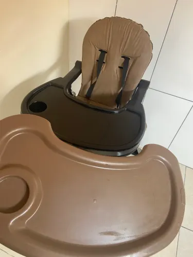 Cadeira de alimentação