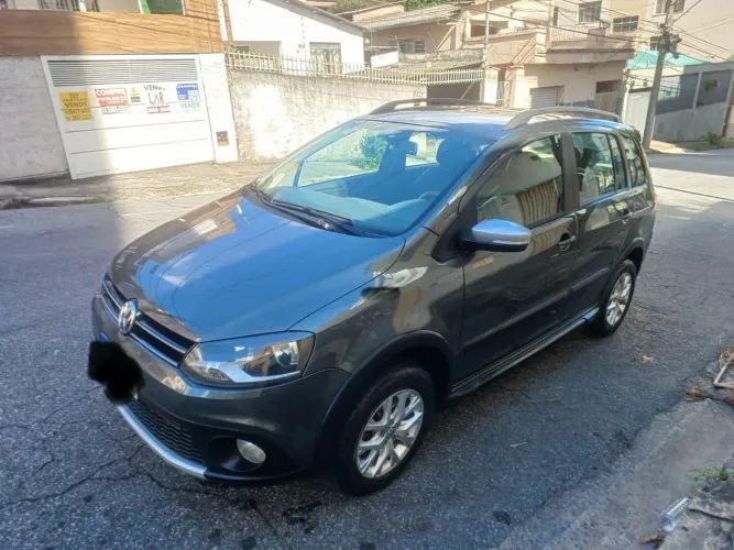 Volkswagen Spacecross 1.6 MI Total Flex 8V 2014