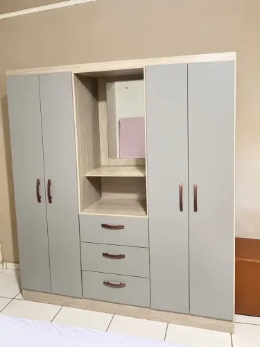 Guarda Roupa