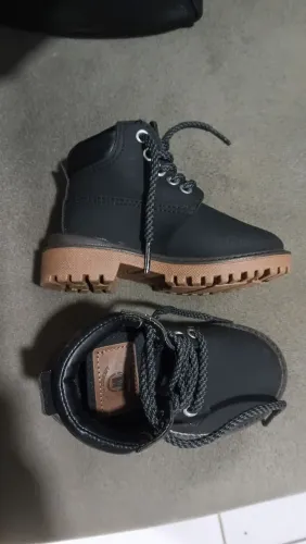 Bota infantil