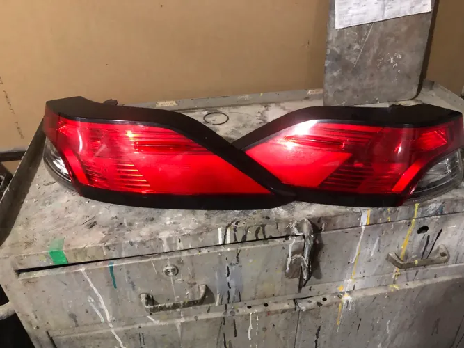 Lanternas traseiras Corolla Cross XRX 2023- Original toyota