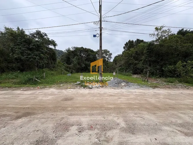 Terreno a venda em Caiobá perto do mar