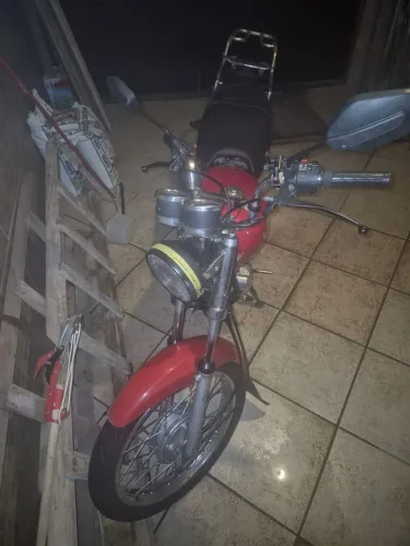 Vendo moto 125