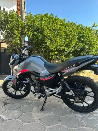 CG 160 Titan 2026 | 8.000 km | Vendo ou Troco