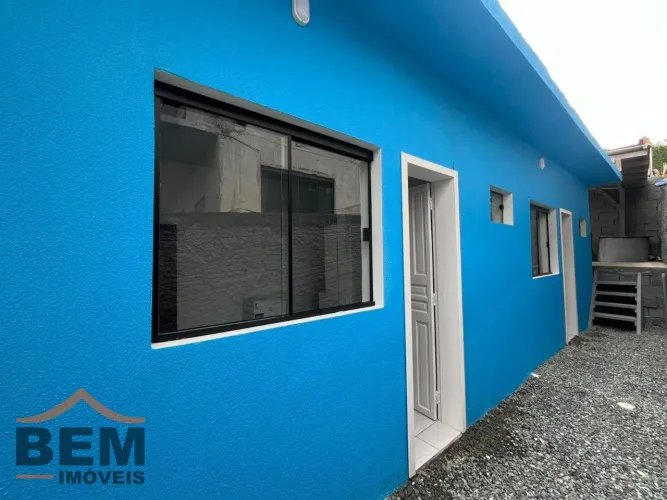 Kitnet para aluguel na Praia Brava