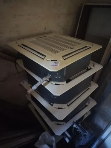 Ar condicionado cassete 36.000 btus