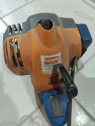 Roçadeira a Gasolina