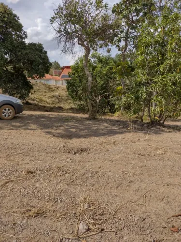 Terreno Corumbá IV cond. fechado c estrutura e linda vista ( quitado/ escritura)