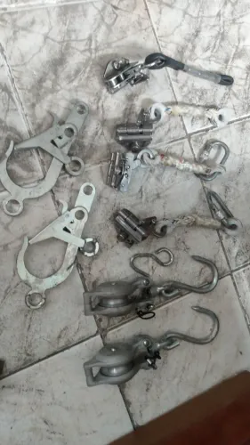 equipamento de escalada (rapel)