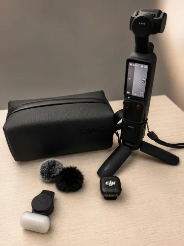 DJI OSMO POCKET 4 COMBO