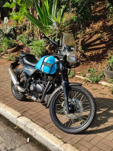 ROYAL ENFIELD HIMALAYAN 411 2021
