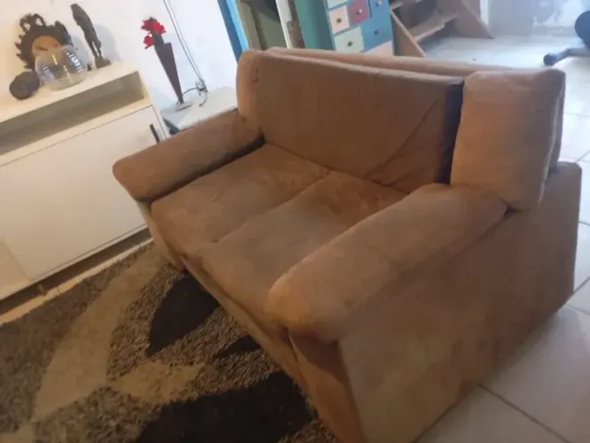 Sofá 2 lugares