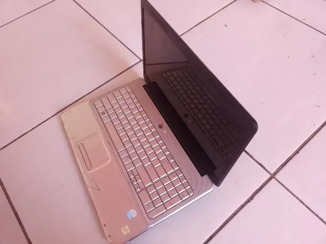 Notebook para retirada de peças