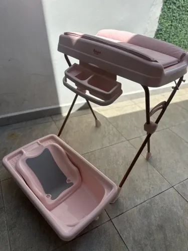 Banheira de Bebê Burigotto Millenia+ Mon Amour Trocador Rosa