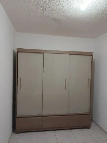 Monto e desmonto móveis em geral.