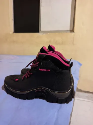 BOTA FEMININA 
