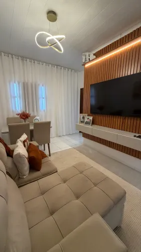Alugo casa mobiliada na Massaranduba por um mês