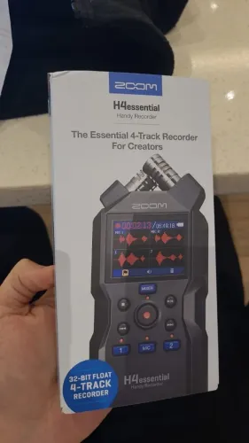 Zoom H4 Essential LACRADO - Gravador de Áudio Digital