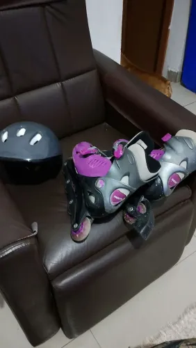 Patins 34 ao 39 ajustável c capacete