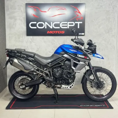 TRIUMPH/TIGER 800 XCX