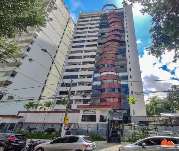 Ed. Palais Rochelle - Apto. med. aprox. 278,00m², 04 suítes, 02 vagas de garagem - Cod 101
