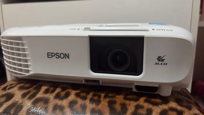 Projetor Epson e20