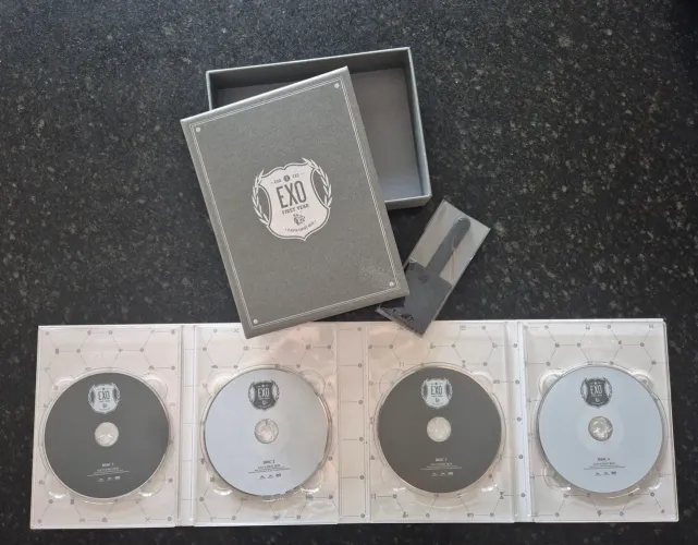 DVD EXO -  EXO's First Box 