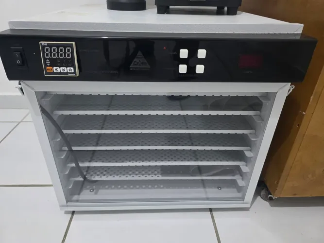 Desidratador de<br>Alimentos - Modelo<br><br>DS-600 (6 Bandejas<br><br>Normais)