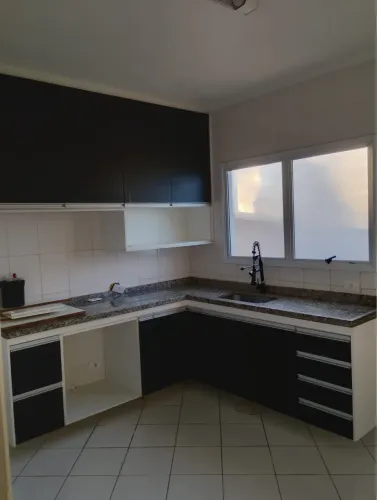 CASA SOBRADO COND PARK VILLAGE