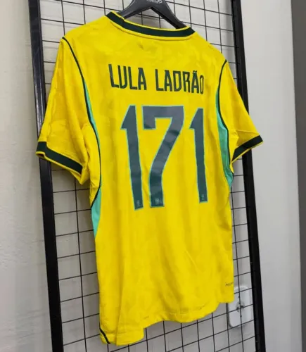 Camisa da Seleção Brasileira LULA LADRÃO