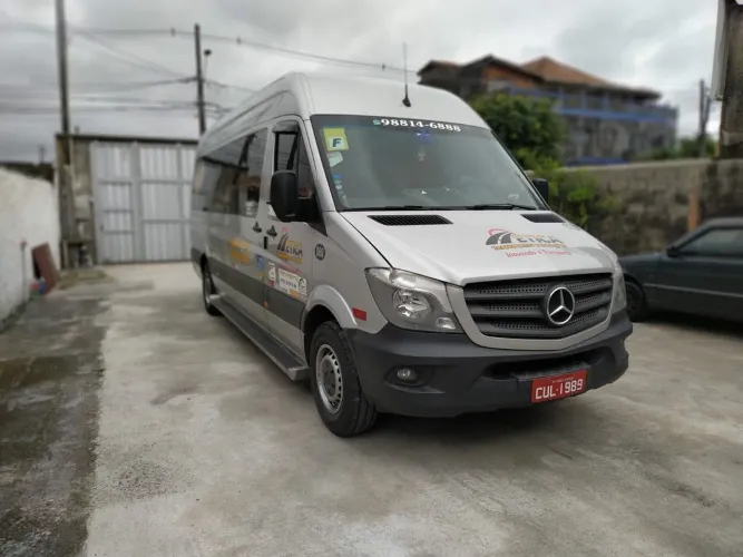 Mercedes-Benz Sprinter 415 Van Luxo T.a. 2.2 Diesel 2019