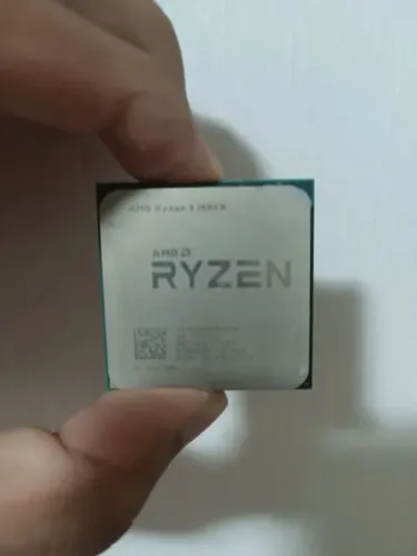 Ryzen 5 1500x 4 núcleos 8 theads 