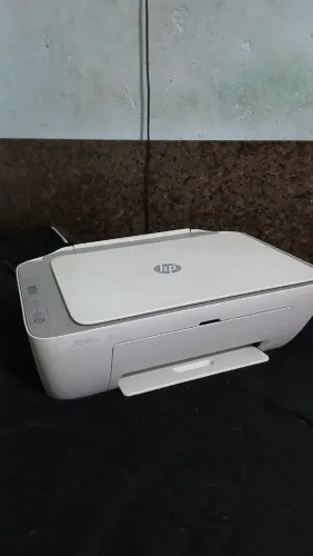 Impressora HP DeskJet + 2 cartuchos 