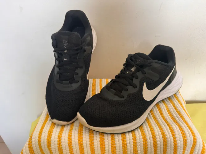 Tenis Nike