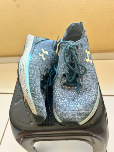 Tênis Under Armour masculino 