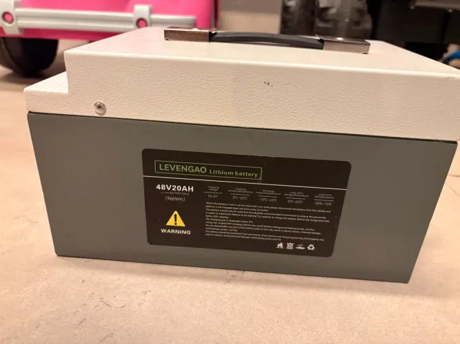 Bateria Lítio Levenga 1000w 48v Scooter e bicicleta elétrica