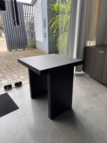 VENDO MESINHA MDF (IMPECÁVEL)