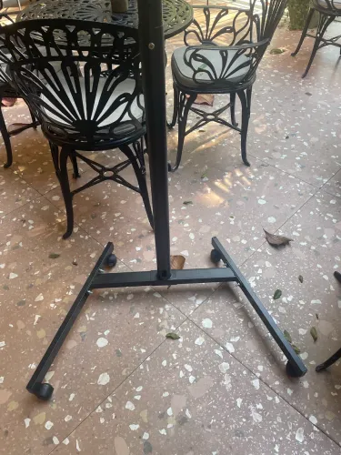 Vendo suporte de TV tripé de 60 polegadas 