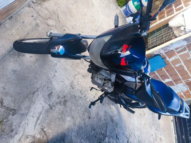 Suzuki GSR 125S