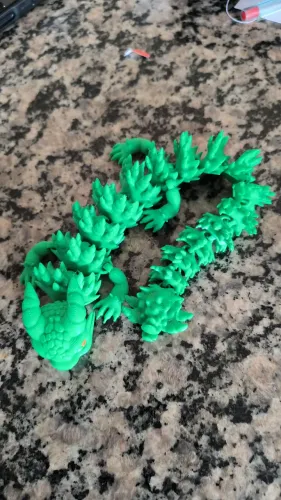 Dragão Articulado produzido em 3D