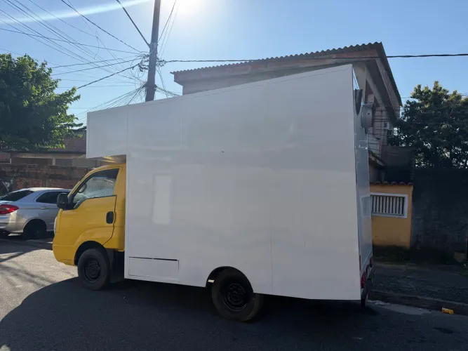 Kia Motors Bongo K-2500 2.5 4X2 TB Diesel 2011