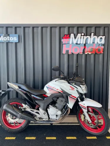 CB 250F TWISTER CBS.