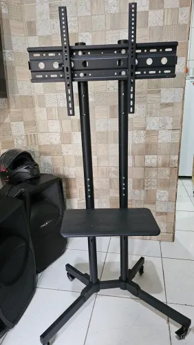 Suporte móvel para TV