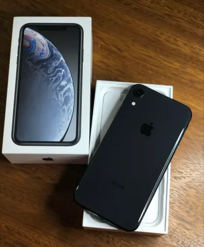 VENDO IPHONE XR 64 GB