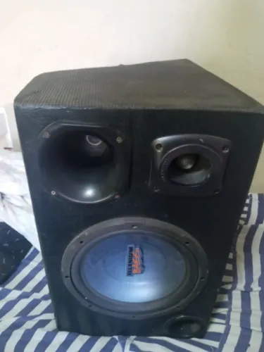 Vendo caixa Alcústica 